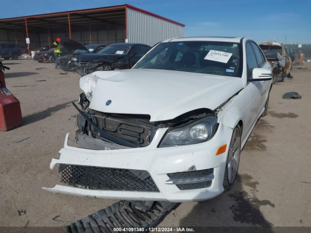 WDDGF4HB9EA965456 Mercedes-Benz C 250 Luxury/sport
