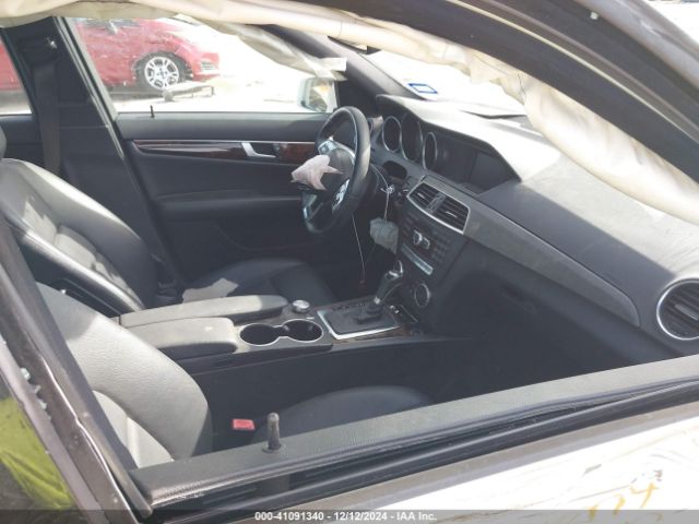 WDDGF4HB9EA965456 Mercedes-Benz C 250 Luxury/sport