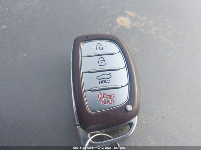 KMHD84LF2HU396305 Hyundai Elantra Value Edition