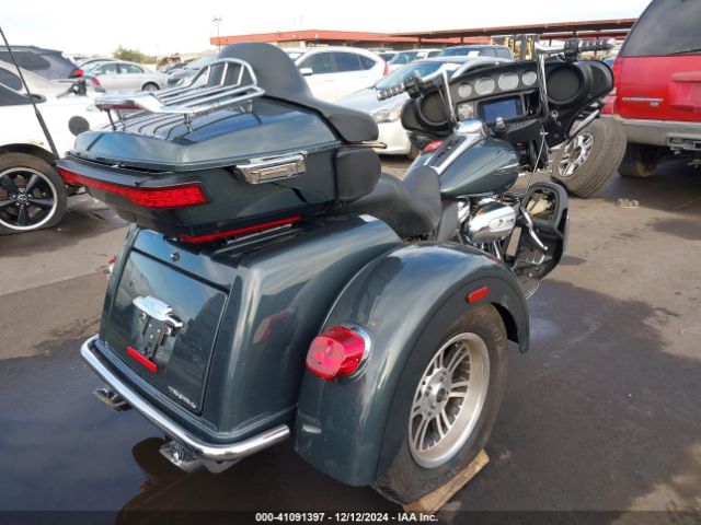 2020 HARLEY-DAVIDSON FLHTCUTG 1HD1MAF16LB851726 Photo 3