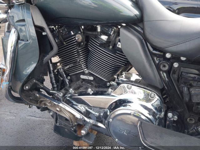 2020 HARLEY-DAVIDSON FLHTCUTG 1HD1MAF16LB851726 Photo 8