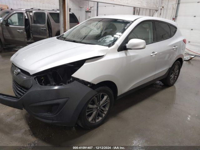 KM8JTCAF5FU953980 Hyundai TUCSON GLS