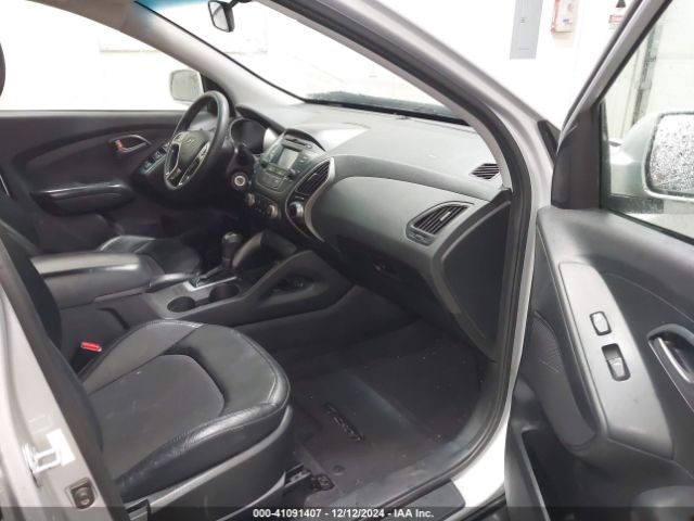 KM8JTCAF5FU953980 Hyundai TUCSON GLS
