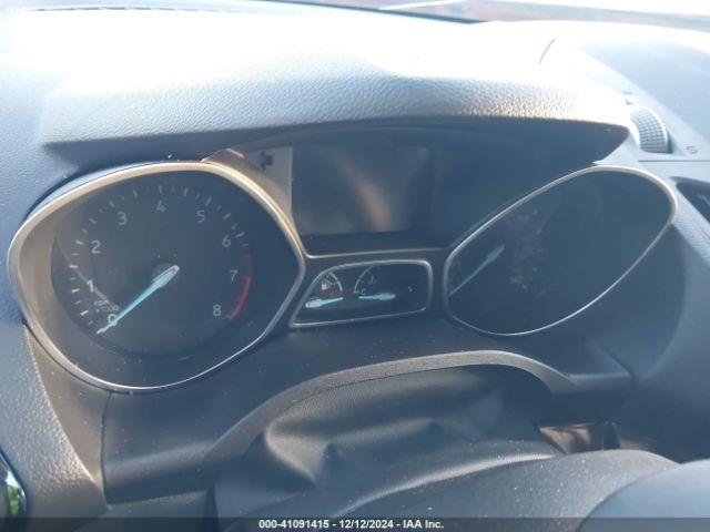 1FMCU9J90KUC32396 Ford Escape Titanium