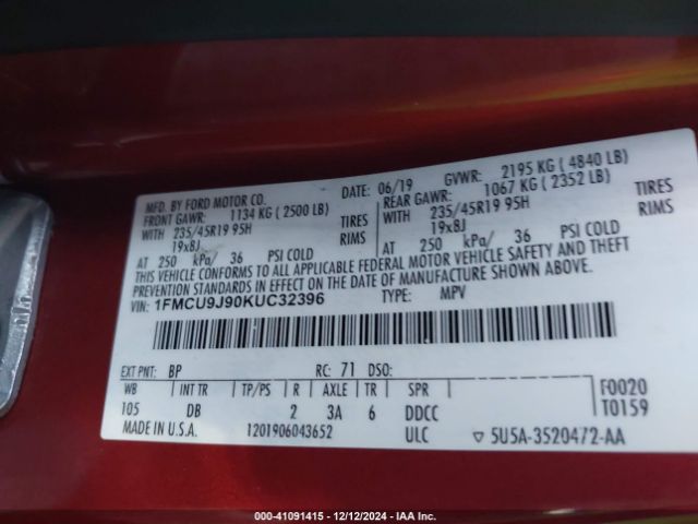 1FMCU9J90KUC32396 Ford Escape Titanium