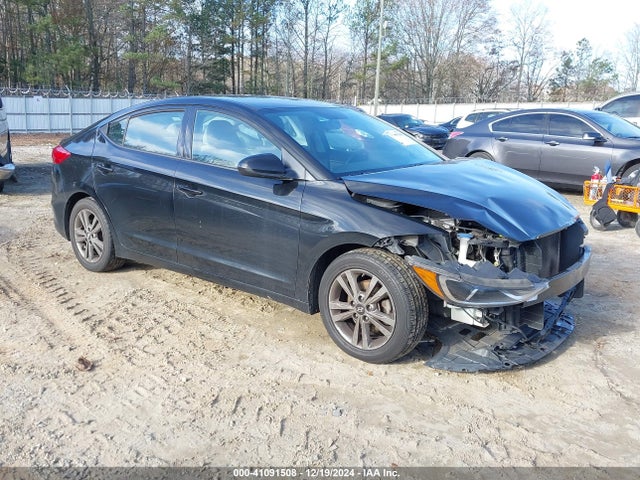 2018 5NPD84LF6JH390866 main image