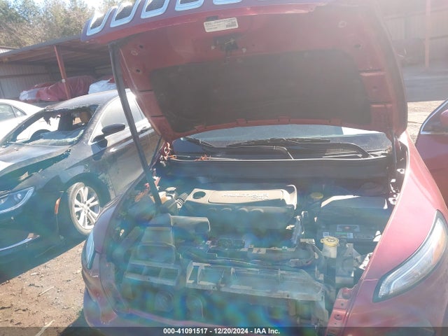Jeep Cherokee Latitude 2015 1C4PJMCB7FW633357 Image 10