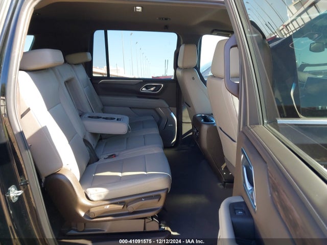 Chevrolet Suburban 4wd Lt 2023 1GNSKCKD2PR410686 Image 8