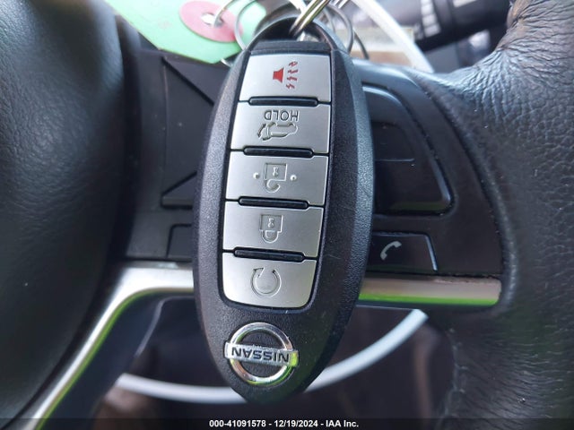 Nissan ROGUE SV 2018 5N1AT2MV0JC805828 Image 11