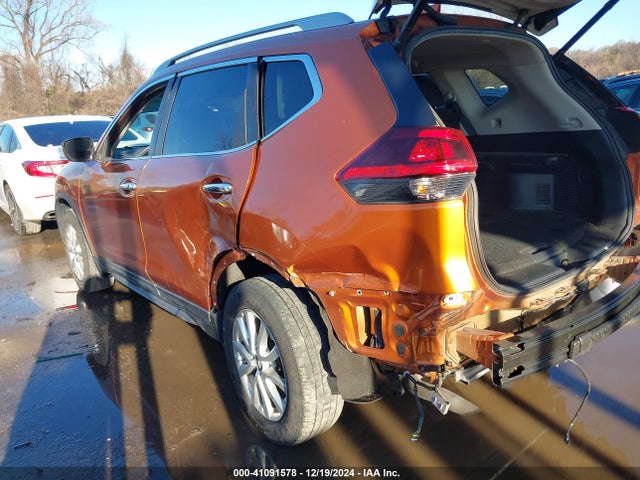 Nissan ROGUE SV 2018 5N1AT2MV0JC805828 Image 3