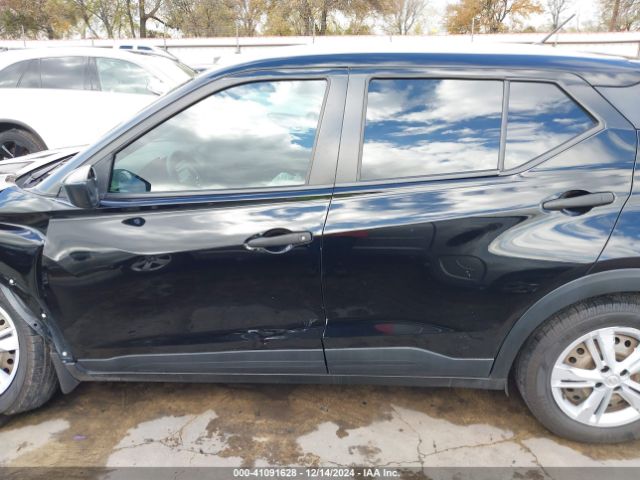 3N1CP5CU5KL563929 Nissan KICKS S