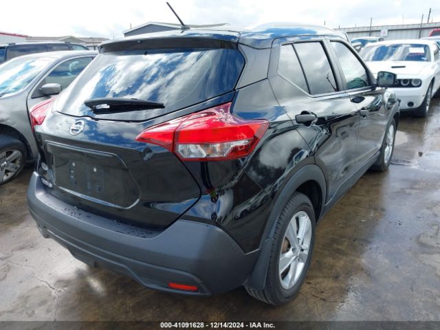 3N1CP5CU5KL563929 Nissan KICKS S