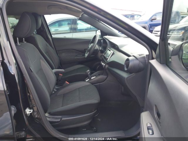 3N1CP5CU5KL563929 Nissan KICKS S