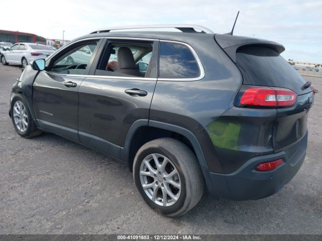 1C4PJLCB1HW561763 Jeep Cherokee Latitude Fwd