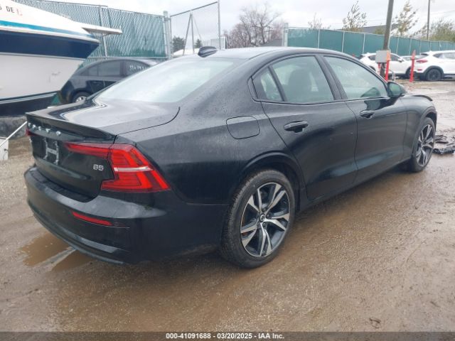 2023 VOLVO S60 7JRL12FV9PG252227 Photo 3