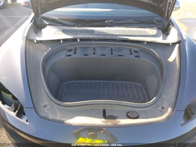 5YJ3E1EA1RF762354 Tesla Model 3 Long Range Dual Motor All-wheel Drive/rear-wheel Drive