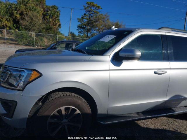 1FMJU1HT7JEA57955 Ford Expedition Xlt