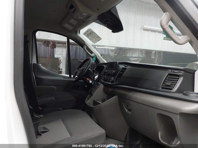 1FTYE1Y86PKB71886 Ford Transit-150 Cargo Van