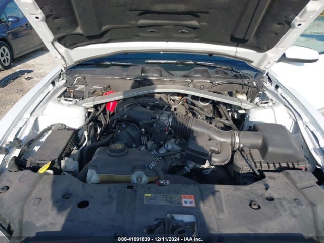 1ZVBP8EM4E5319147 Ford Mustang V6 Premium