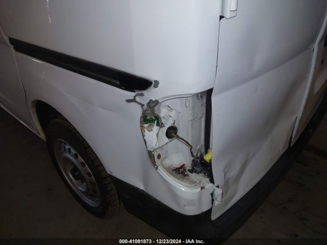 3N6CM0KN0FK696271 Nissan Nv200 S