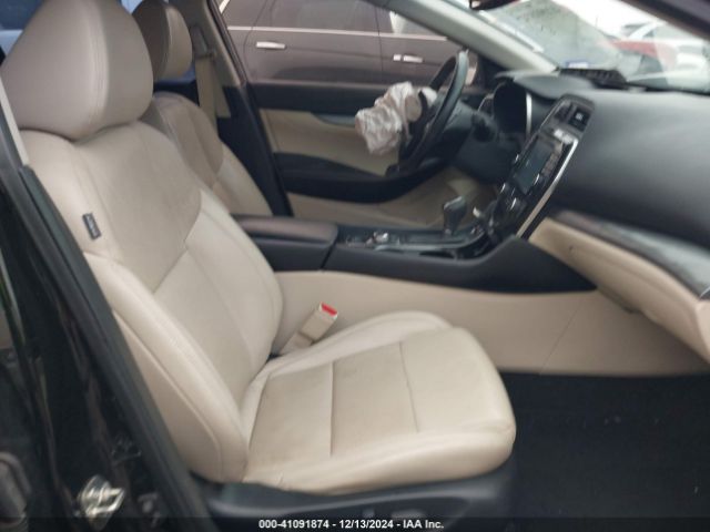 1N4AA6AP2HC381088 Nissan Maxima