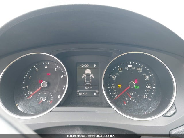 3VWDB7AJ8HM245209 Volkswagen Jetta 1.4t Se