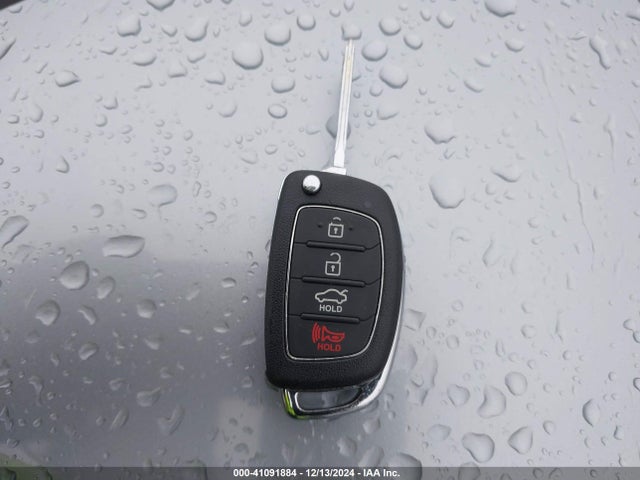 Hyundai SONATA SE 2017 5NPE24AF6HH471465 Image 11