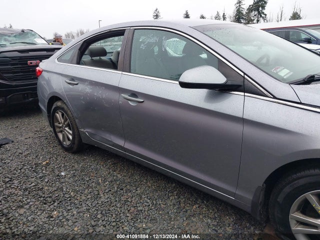 Hyundai SONATA SE 2017 5NPE24AF6HH471465 Image 13