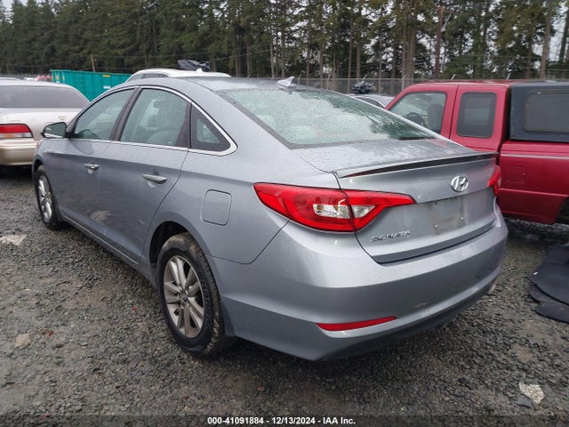 Hyundai SONATA SE 2017 5NPE24AF6HH471465 Image 3