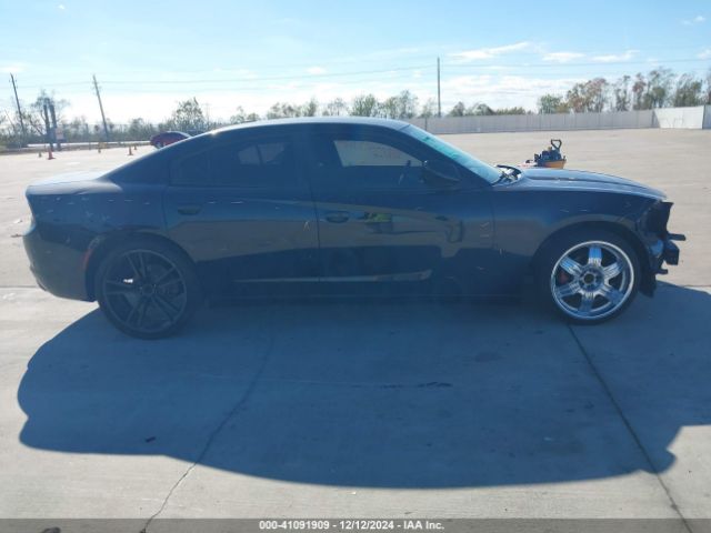 2C3CDXBG1JH151015 Dodge Charger Sxt Rwd