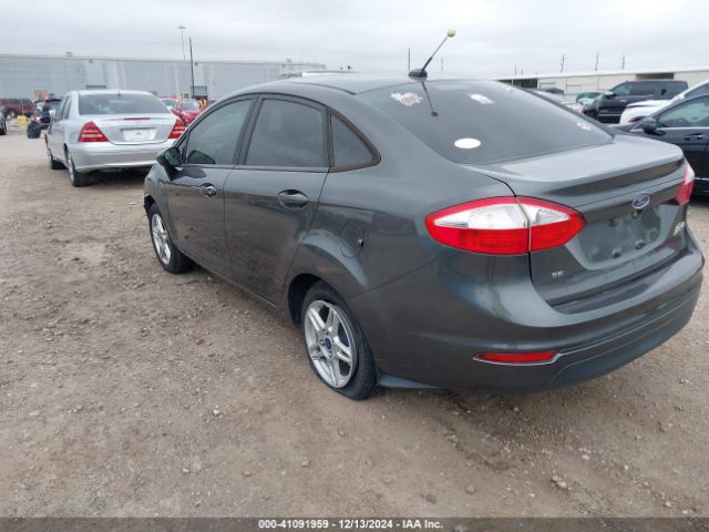 3FADP4BJ1KM145001 Ford FIESTA SE