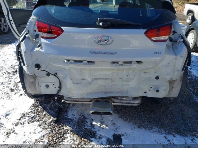 Hyundai Veloster 2.0 2019 KMHTG6AFXKU010489 Image 18