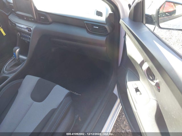 Hyundai Veloster 2.0 2019 KMHTG6AFXKU010489 Image 5