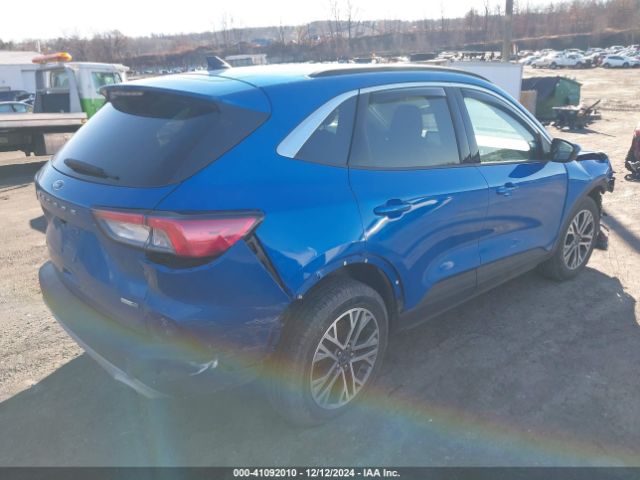 2020 FORD ESCAPE 1FMCU9H67LUB16979 Photo 3
