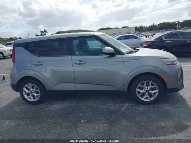 KNDJ23AU0N7811782 KIA SOUL LX