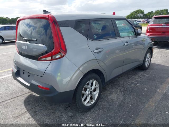 KNDJ23AU0N7811782 KIA SOUL LX