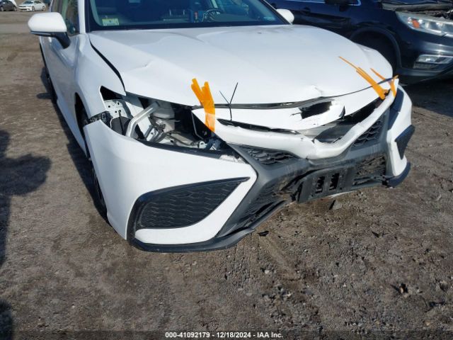 4T1G11BK1MU045202 Toyota Camry Se Awd