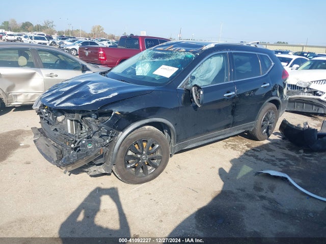 Nissan ROGUE SV 2019 JN8AT2MT8KW258914 Image 2