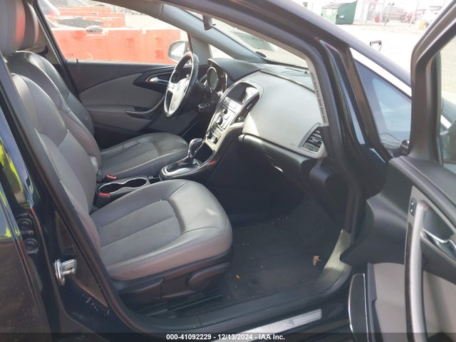 1G4PP5SKXE4210204 Buick Verano