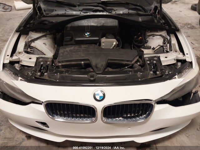 Продажа на аукционе авто 2015 Bmw 328i, vin: WBA3A5G57FNS86687, номер лота: 41092251