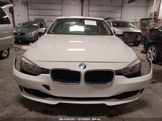 Продажа на аукционе авто 2015 Bmw 328i, vin: WBA3A5G57FNS86687, номер лота: 41092251