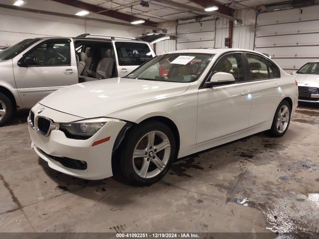 Продажа на аукционе авто 2015 Bmw 328i, vin: WBA3A5G57FNS86687, номер лота: 41092251