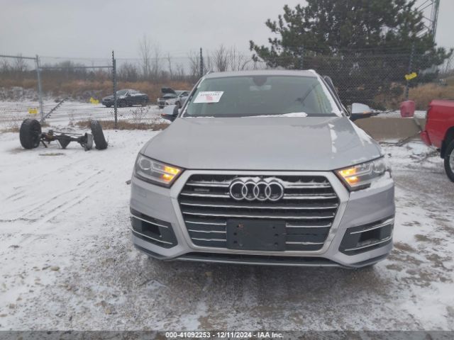 WA1AAAF72HD010698 Audi Q7 3.0t Premium