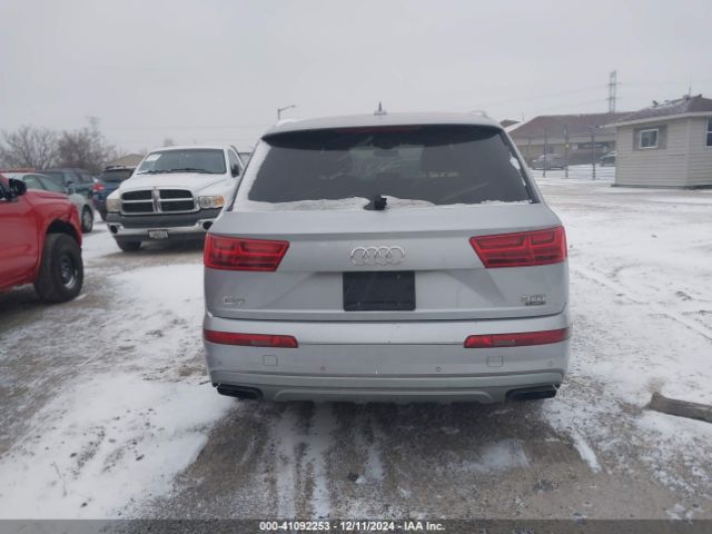 WA1AAAF72HD010698 Audi Q7 3.0t Premium