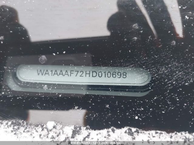 WA1AAAF72HD010698 Audi Q7 3.0t Premium