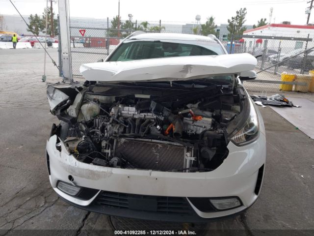 KNDCC3LC2K5350540 KIA NIRO EX