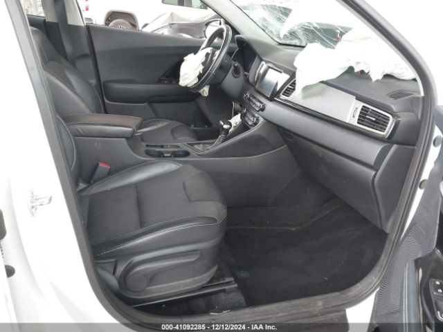 KNDCC3LC2K5350540 KIA NIRO EX