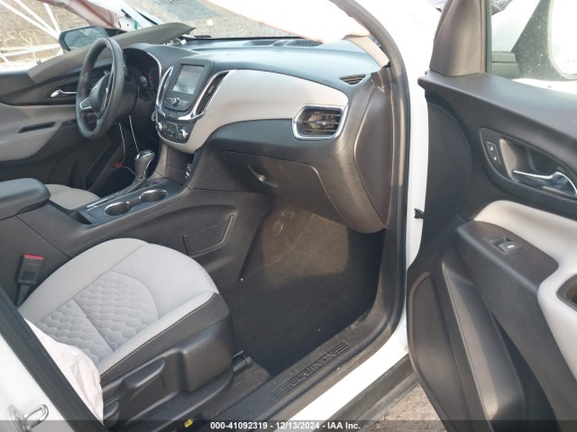 2GNAXJEV6J6241670 Chevrolet EQUINOX LT