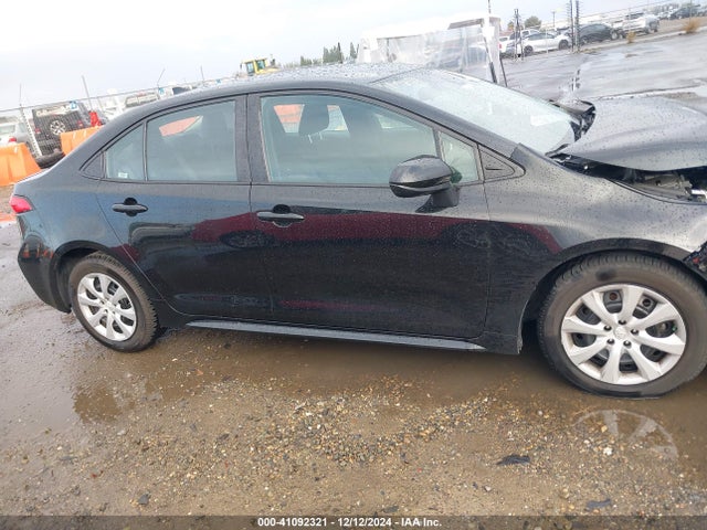 Toyota COROLLA LE 2020 5YFEPRAE4LP021900 Image 13
