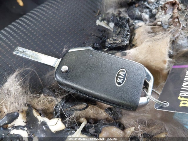 3KPF24AD1KE066354 KIA Forte Lxs